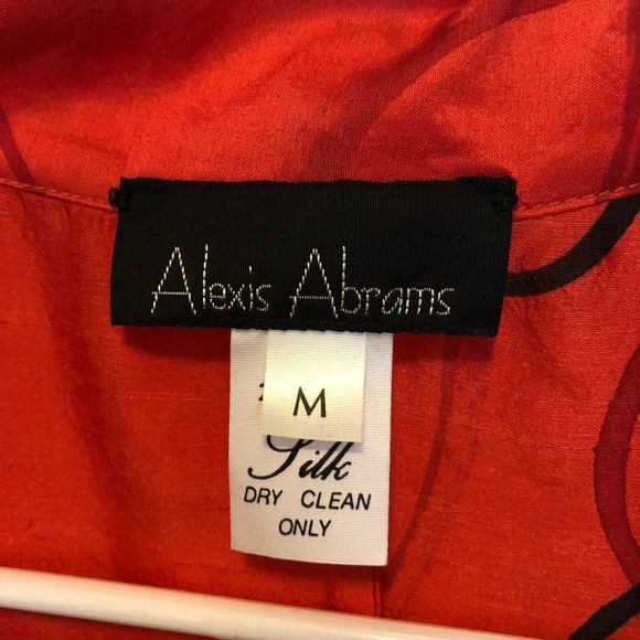 Alexis Abrams 100% Silk Red Wrap Blouse Medium - Picture 3 of 5
